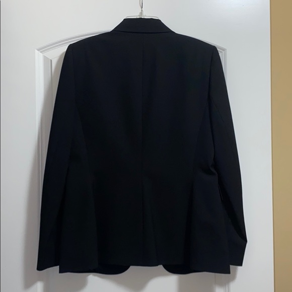 Black Women’s Blazer - Picture 2 of 2